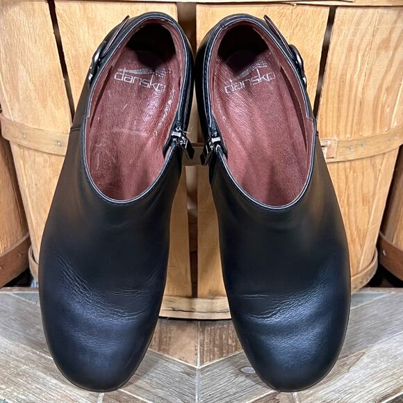 Dansko Perry Burnished Black Leather Waterproof Zip Up Ankle Booties Women EU 40 - Picture 10 of 13